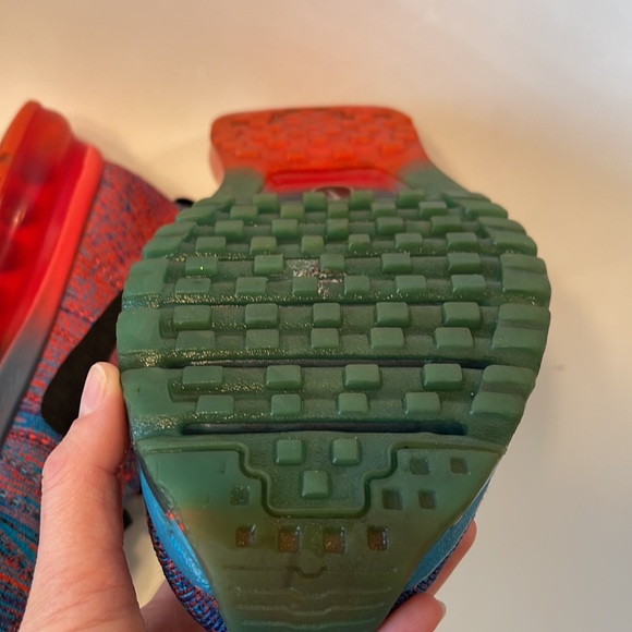 -SOLD- Nike Flyknit Air Max - Picture 7 of 12